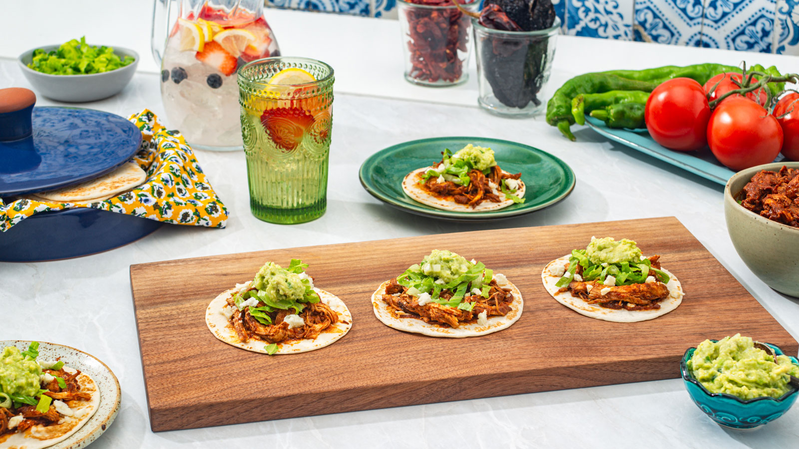 Chicken and Cheese Mexican Pizzas